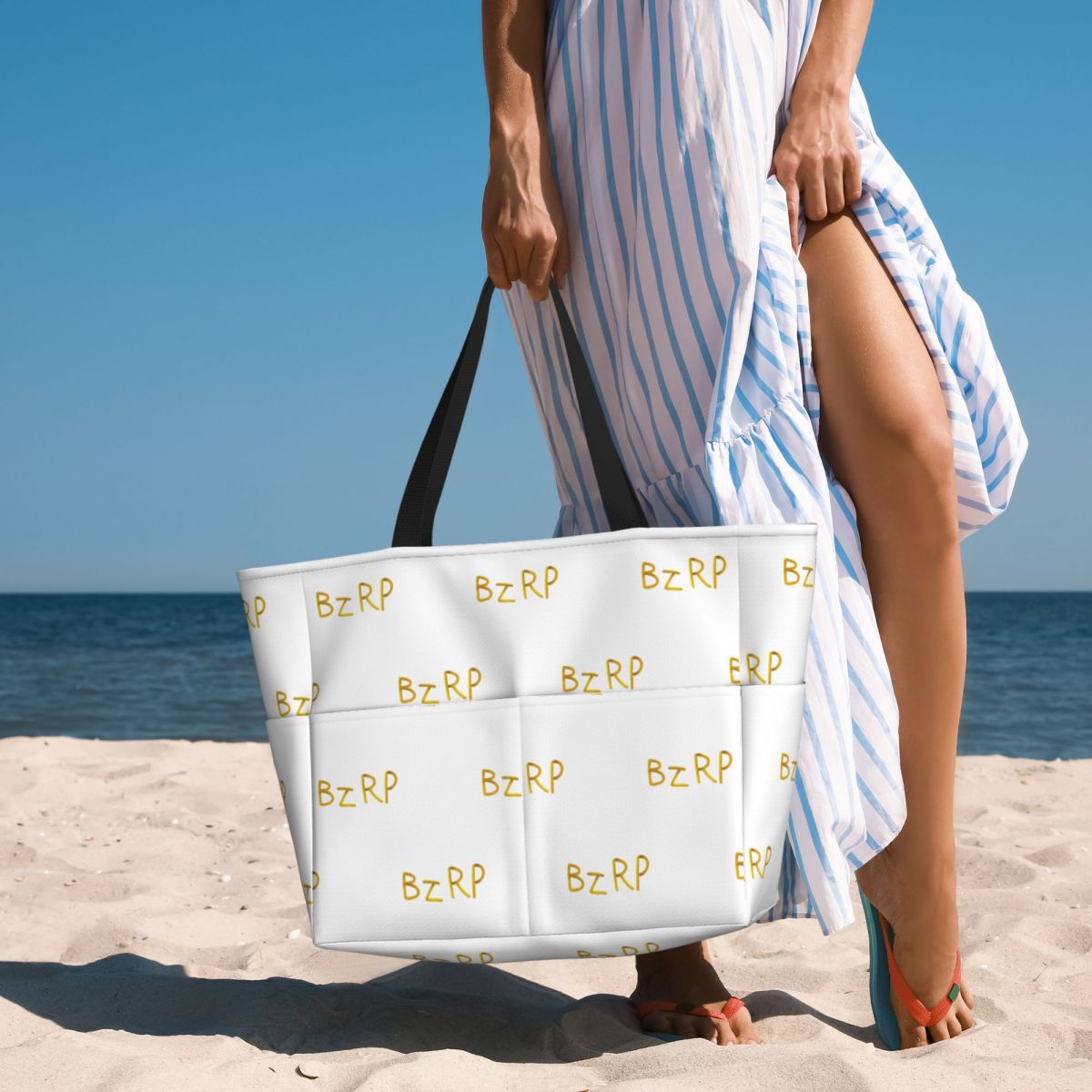 Yoga Fitness Tote - Bizarrap Cap (BZRP) Beach Tote Bag