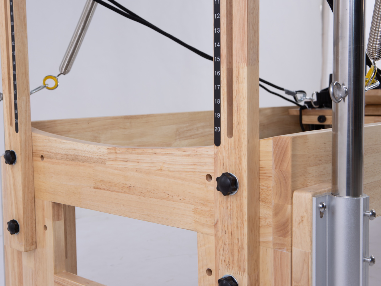 Optimal Oak  Reformer Three in - đánh giá và giá Yoga Fitness Health